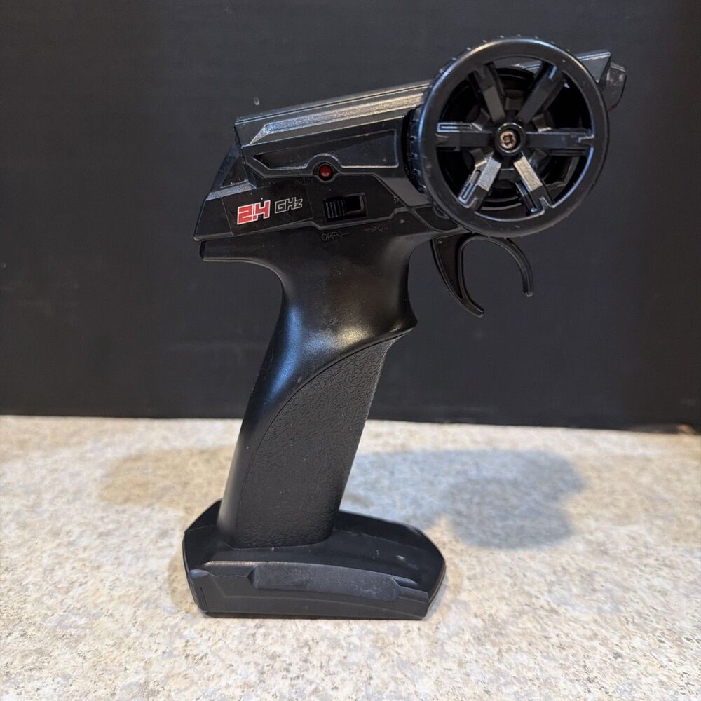 R3B Pistol Transmitter and Receiver Set for RC Model Vehicles